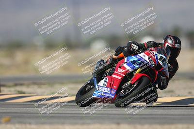 media/Oct-02-2025-Racers Edge (Thu) [[2c91cb6ab3]]/2-A Group/Session 2-Turn 4 Part1 (1040am)/